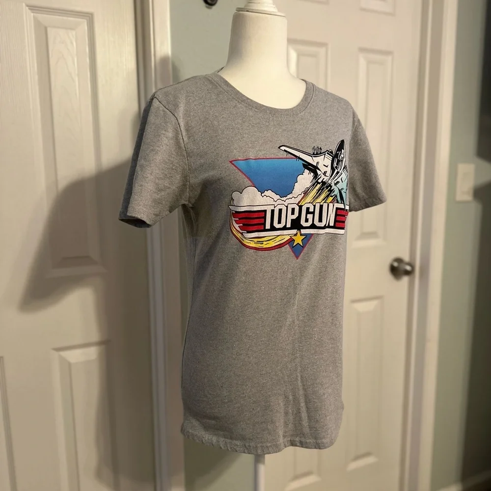 Top Gun Grey Print T-Shirt Size: Medium - Picture 1 of 5